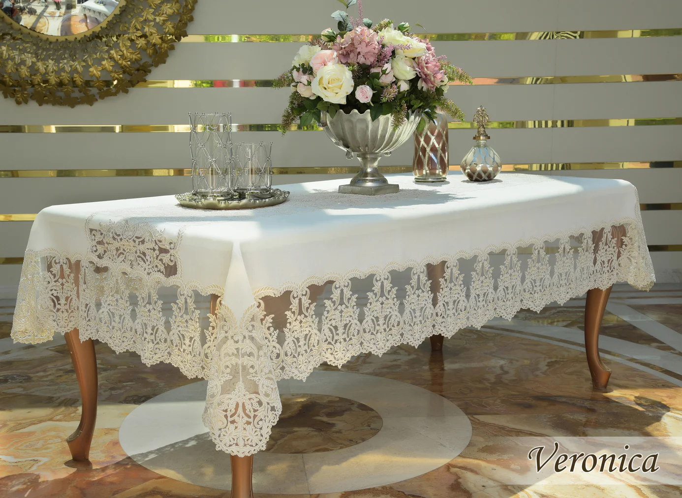 مفرش طاولة 160*300سم بتصميم Veronica من Daimon Home - كريمي