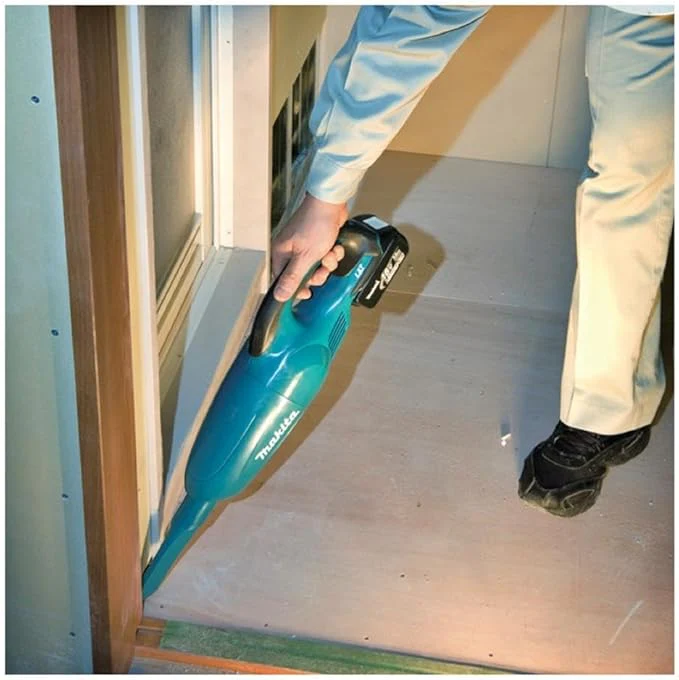 مكنسة شحن 30 واط DCL180Z بدون بطارية او شاحن من ماكيتا Makita - Image 6