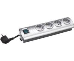وصلة 4 مخارج مع مفتاح تشغيل وكابل طوله 1.5 متر من Brennenstuhl - Image 2