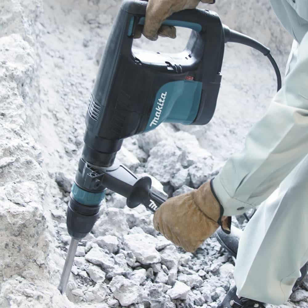 همر HM1101C تكسير 1300 وط من ماكيتا Makita - Image 2