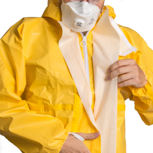 بدلة واقية كيميائية صفراء من COVERGAURD - Image 2