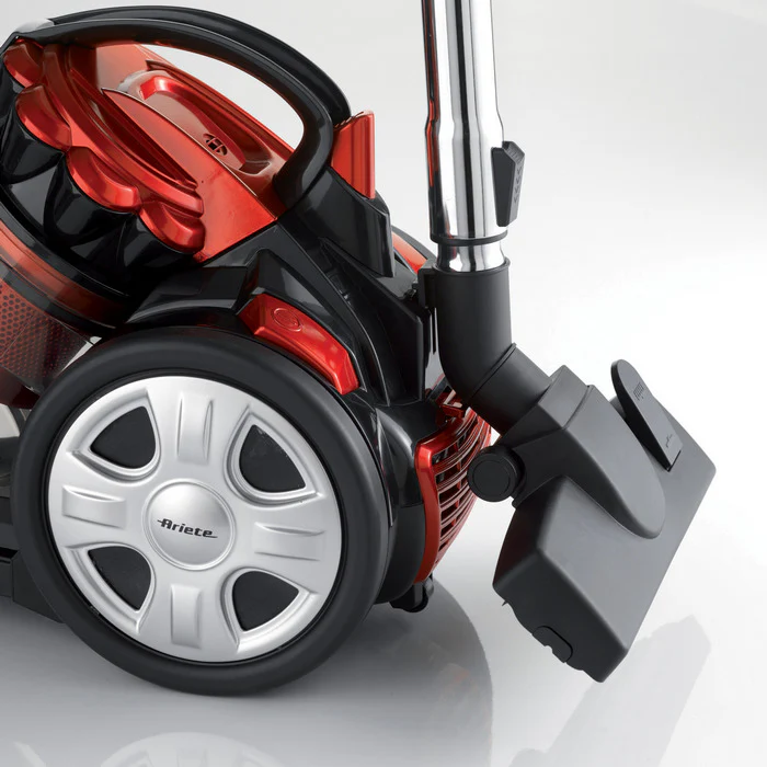 مكنسة كهربائية 700 واط من Ariete J-Force - أحمر وأسود