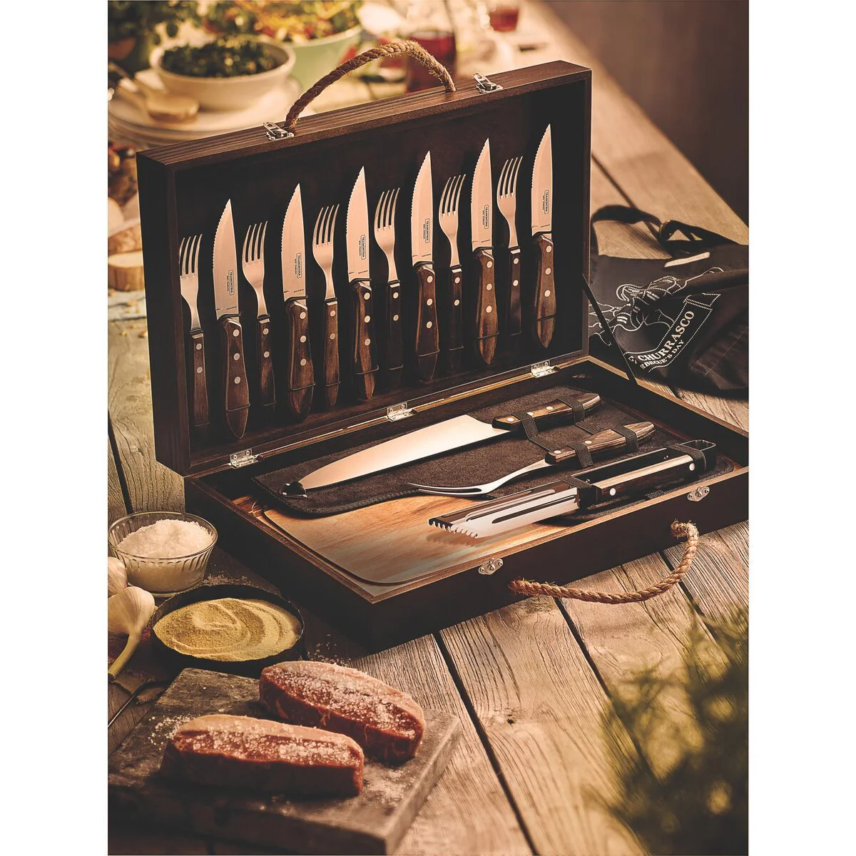 طقم أدوات باربكيو 17 قطعة من Tramontina Churrasco Polywood - Image 2