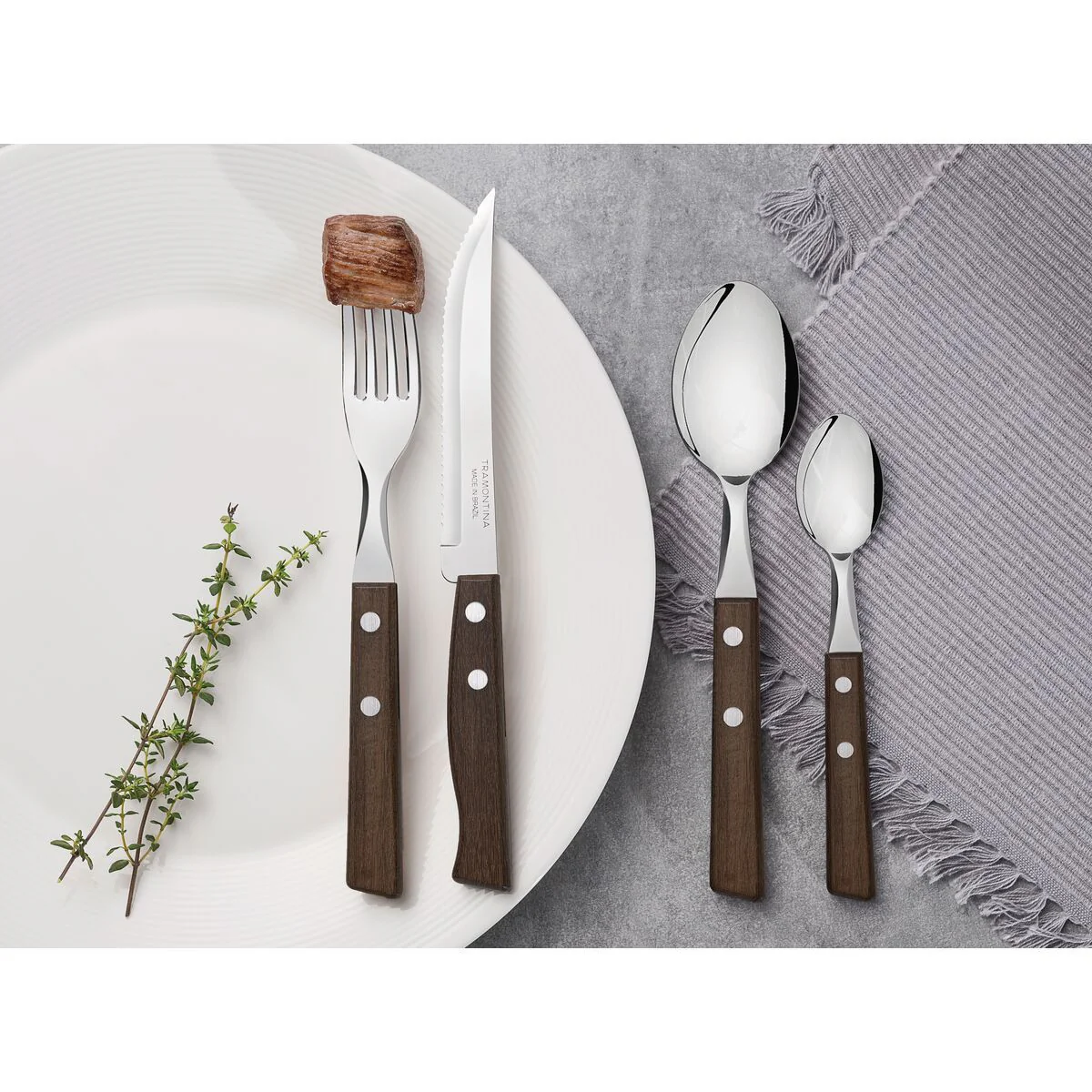 طقم أدوات مائدة 24 قطعة من Tramontina Traditional Wood